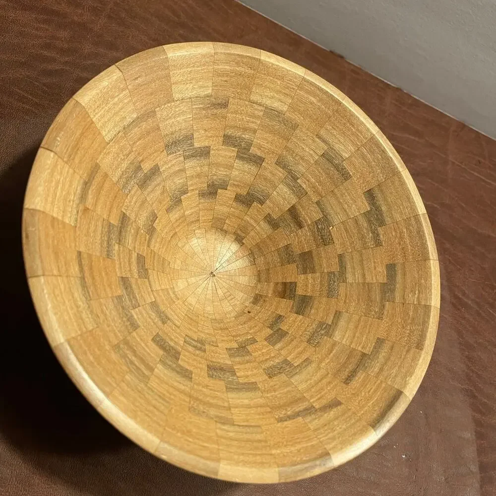 Weaved Wood Basket artistic 7-3/4” beautiful